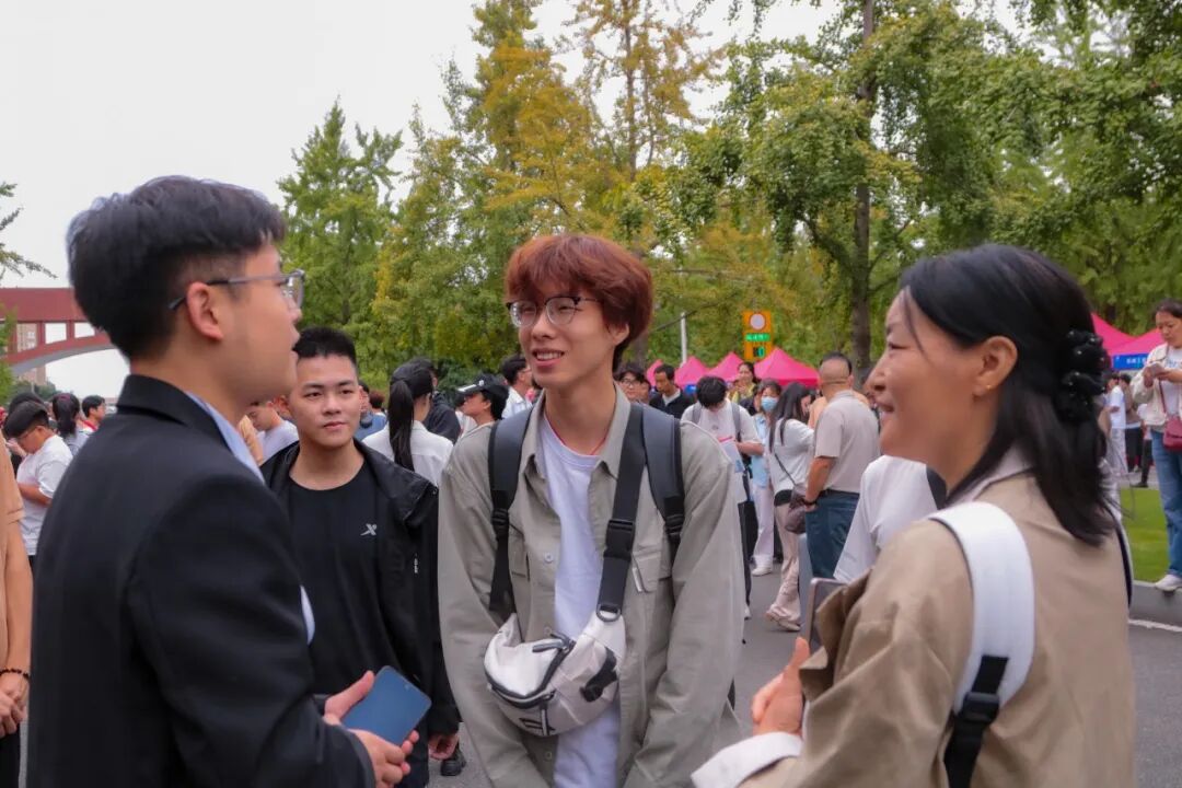 金沙娱乐城